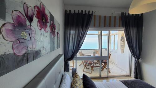 Front Ocean View Studio