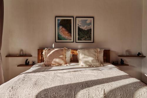 Ένα ή περισσότερα κρεβάτια σε δωμάτιο στο 2BR Villa - hidden gem in Seseh, Canggu