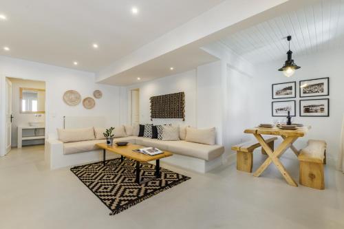 Lito House - Skopelos Town Within Reach