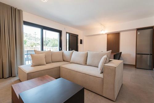 Et opholdsområde på DaMa Maisonettes by RentalsPro - Polychrono Halkidiki