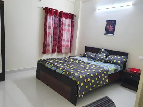 Katil atau katil-katil dalam bilik di AVAASA Mysuru