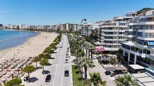 Marina Luxe Stay