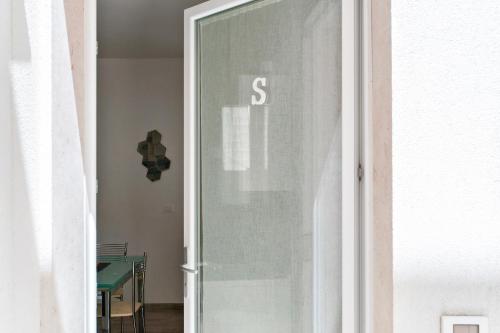 Bilik mandi di Salento Rosa dei Venti Rooms & Pool - Lecce Selection