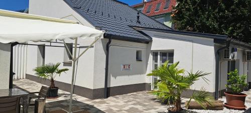 Pompár Magnólia Apartmanok