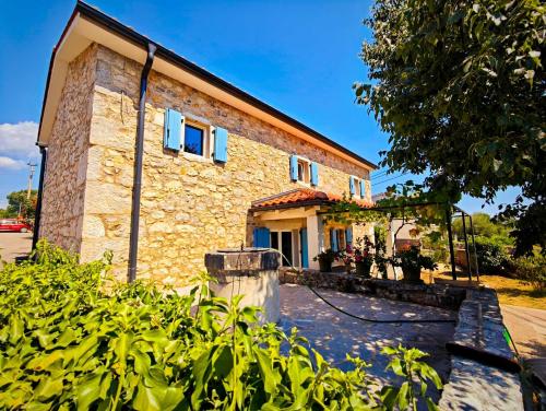 Holiday house Maya