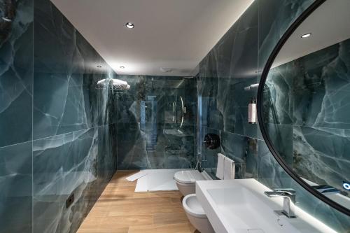 Koupelna v ubytování Il Tridente Hotel