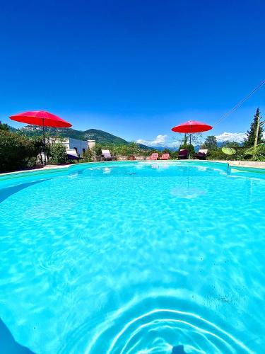 Photo de la galerie de l'établissement Rez de Villa Nice Côte d'Azur piscine privée, à La Gaude