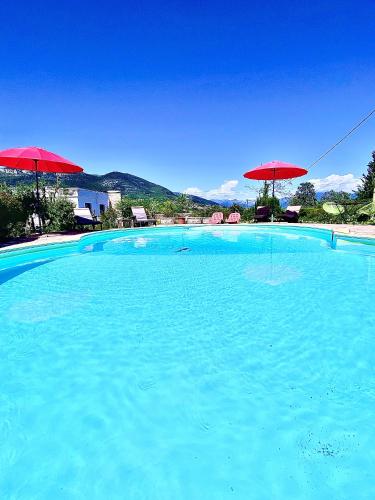 Photo de la galerie de l'établissement Rez de Villa Nice Côte d'Azur piscine privée, à La Gaude