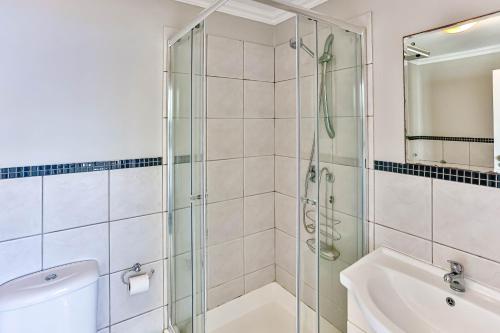 Et badeværelse på Oyster Breeze 306