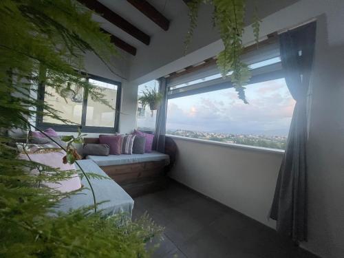 Nespecifikovaný výhled na hory nebo výhled na hory při pohledu z apartmánu
