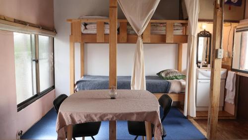 Ruang duduk di Komae Art House- Building A-