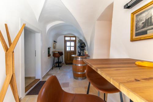 Φωτογραφία από το άλμπουμ του Apartment Vinothek σε Rust