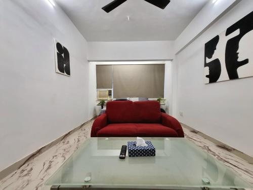 TV a/nebo společenská místnost v ubytování Enzo Studio Apartment at Pali Hill