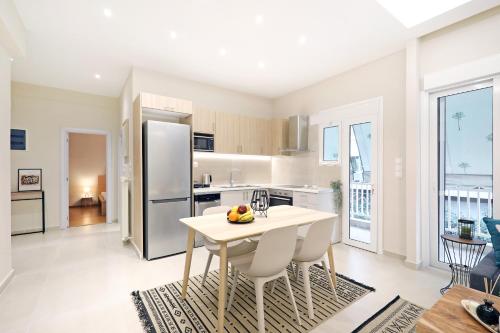 Jade Residence - Greecing