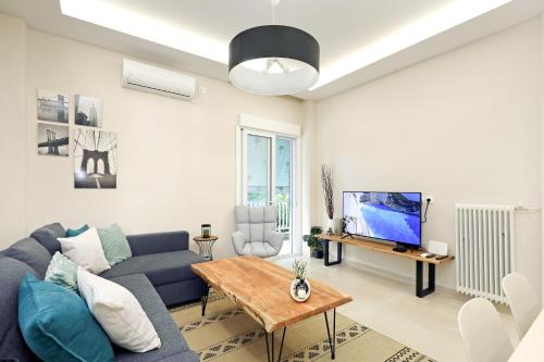 Jade Residence - Greecing