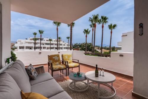 Spacious apartement with large terraces Lunymar Golf, Estepona