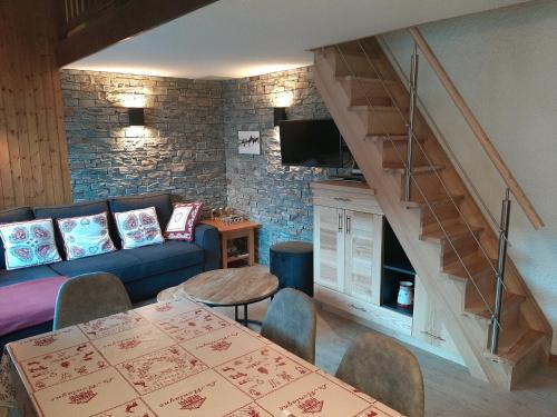 Appartement 3 chambres au pied des pistes avec balcon - Le Grand-Bornand - FR-1-467-59