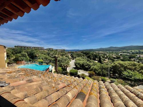 Appartement rénové : Clim, Piscine et Vue Mer - FR-1-816-28