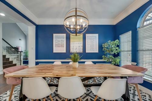 Imagen de la galería de Casa Grande Pool,game Room,hot Tub For 13 Guests, en Carrollton
