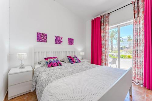 Apartment near the ocean and sun terrace