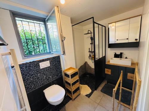 Magnifique studio avec terrasse et jardin