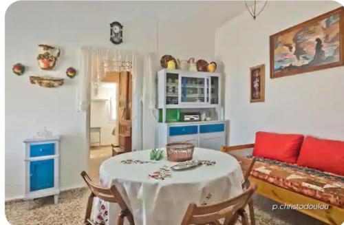 Gallery image of Rou Garden House in Karpathos Town