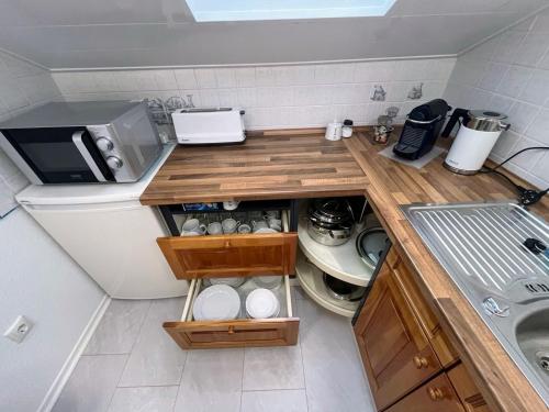 Küche/Küchenzeile in der Unterkunft 4Bed I Klima I 3 Room I Wash I Küche I Parkplatz