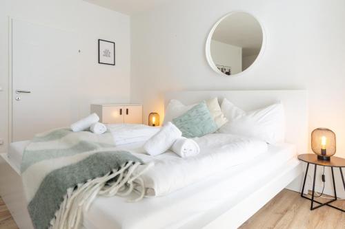 Dolce Vita Flair in Center