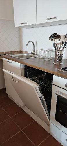 Φωτογραφία από το άλμπουμ του RESIDENZE CODA CAVALLO - Domos de Rocca σε Punta Molara