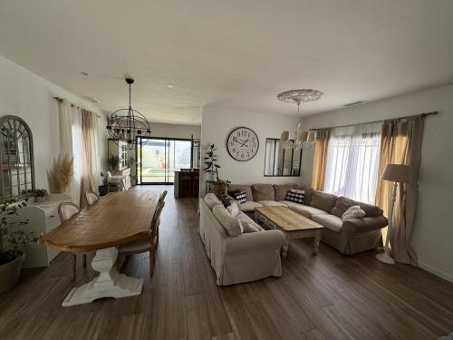 Φωτογραφία από το άλμπουμ του Villa avec Piscine sans vis à vis Proche de la mer σε Bessan