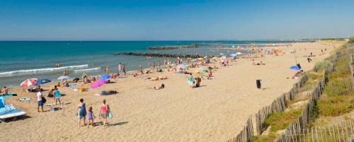 Confortable Appartement 211 direct access to sea 3min, 2 parking free