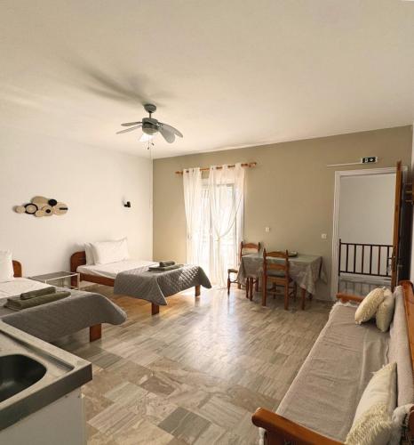 Φωτογραφία από το άλμπουμ του New Poseidon Apartments & Studios στη Σκάλα Ερεσού