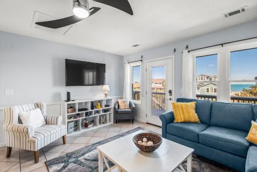 Μια τηλεόραση ή/και κέντρο ψυχαγωγίας στο C And Sky