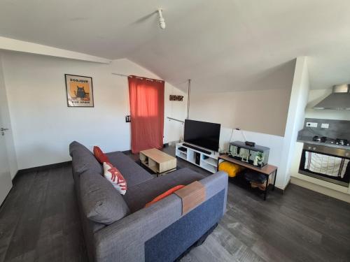 Photo de la galerie de l'établissement Hortense, 2 rooms, Wi-Fi, bright terrace, à Aytré