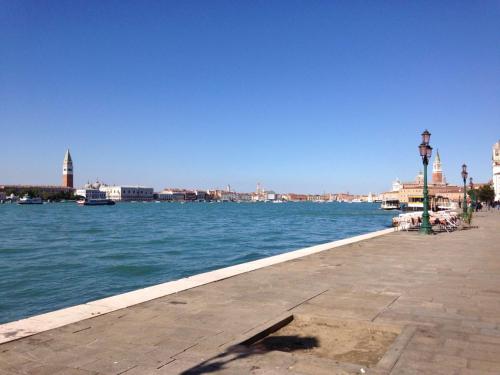 Venetian Mood: Secret Garden photo 32
