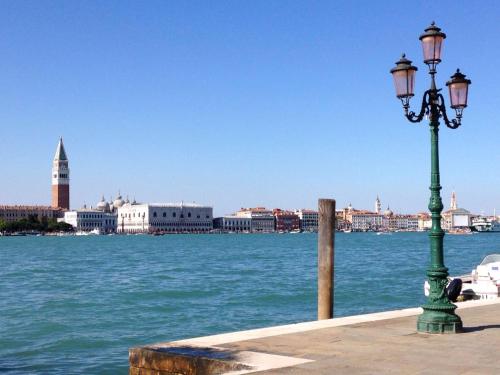 Venetian Mood: Secret Garden photo 34