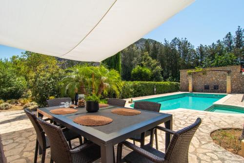 VILLA LLENYATER by MAINVILLAS you home less than 1km from the center of Pollença