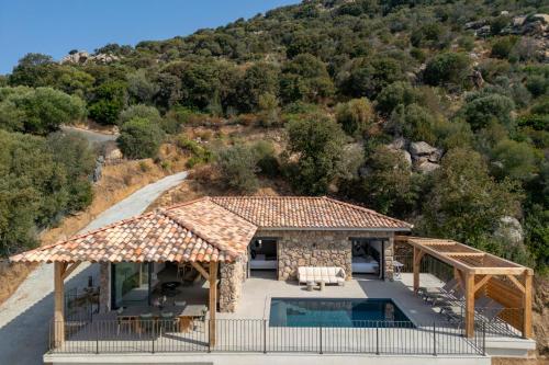 Příroda nedaleko aparthotelu