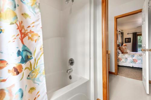 Un baño de Ducktopia Formerly Duck a LOrange