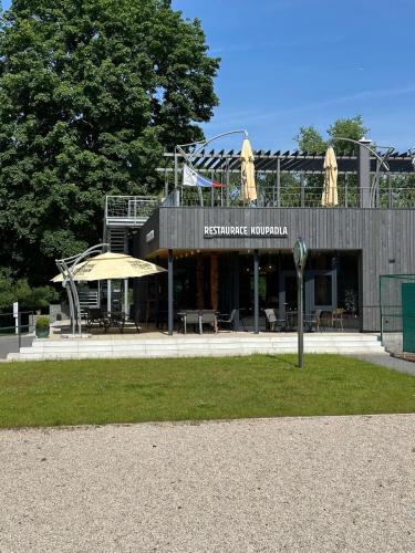 Čerčanská Koupadla - glampingové stany