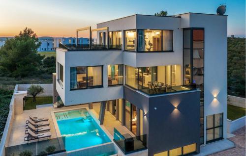 Stunning Home In Pula With Sauna