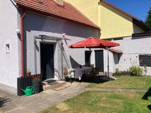 El edificio en el que está la casa vacacional