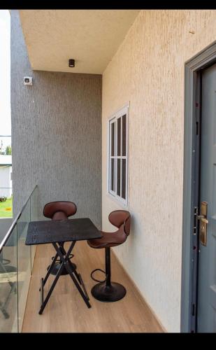 Fotografie z fotogalerie ubytování Luxurious Modern 2 bedroom house at Lakeside v destinaci Ashalebotwe