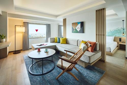 Area soggiorno di Holiday Inn Kyoto Gojo