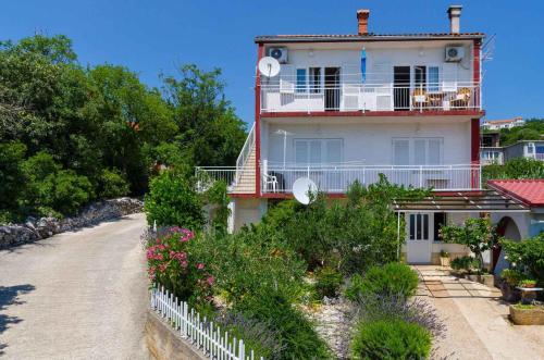 Apartment in Crikvenica 39212