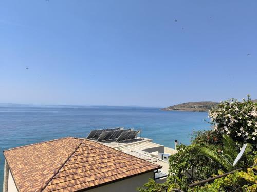 Gambar di galeri bagi Q Bay Apartments di Qeparo