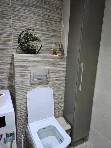Ένα μπάνιο στο BITI City Apartment