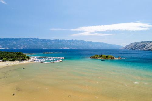 Gallery image of Apartments Anica F in Lopar