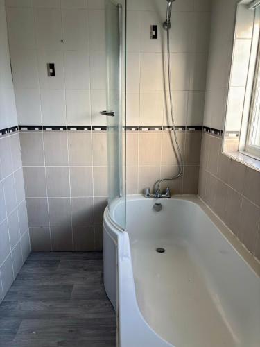 Gallery image of Room B in Selborne in Dudley