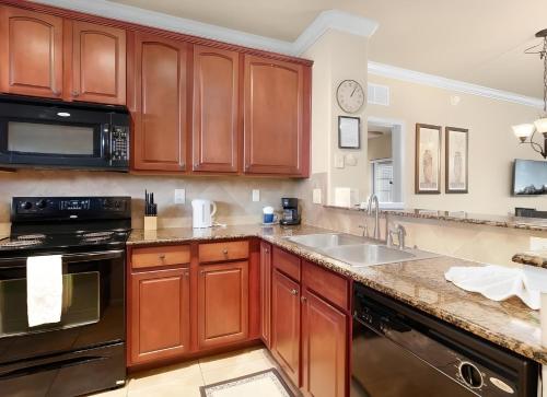 A Charming home nearby Disney photo 6